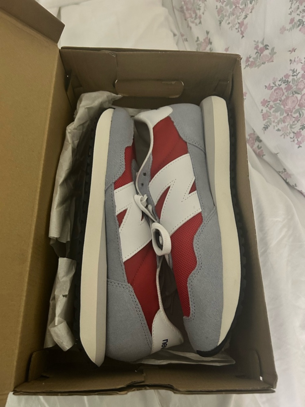 NEW BALANCE - Picture 5 of 6
